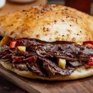 (Nowość) Kebab Bulka z mięsem kraftowym 100%platy „Premium”