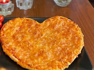 Placek pizza z czosnkiem