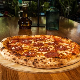 Pizza Salame
