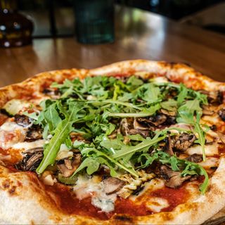Pizza Vegetariana con Gongorzola