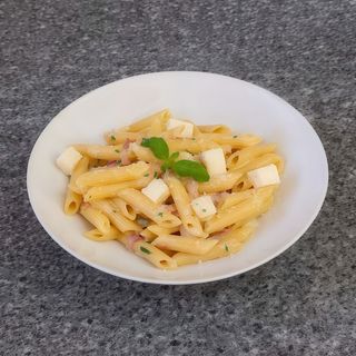 Makaron Penne serowe