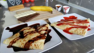 Naleśnik z brzoskwinią 64