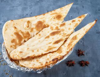 Garlic naan