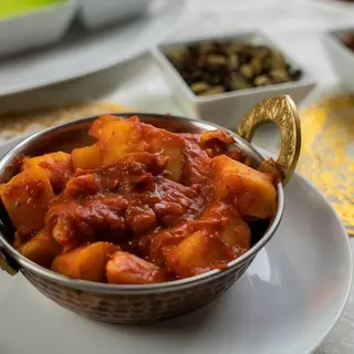 Aloo jera