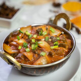 Bhindi do pyaza