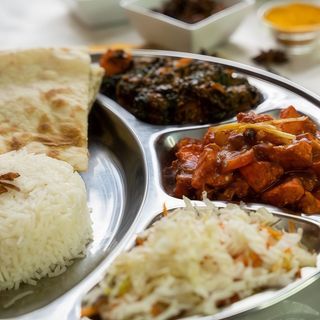 Paneer Jalfrezi & Sag Aloo