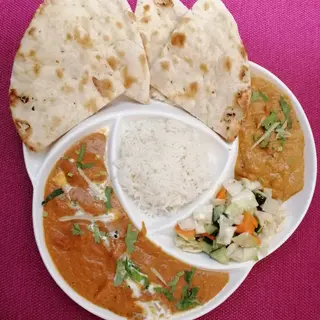 Lunch mięsny środa - BUTTER CHICKEN + CHANNA MASALA + LUNCH NAAN +LUNCH RICE+ LUNCH SALAD