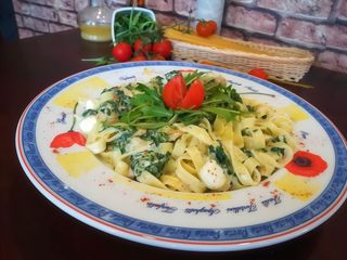 Makaron Tagliatelle ze szpinakiem