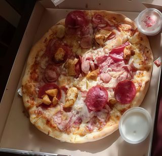 Pizza Mięsna duża 32 cm.