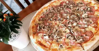 Pizza Capricciosa rodzinna 42 cm.