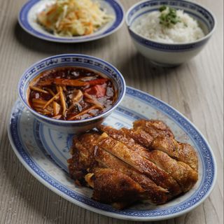 11. Chrupiące udko z kurczaka a'la kaczka 680g