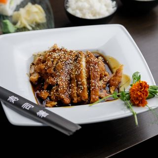 506. Piersi z kurczaka panierowane