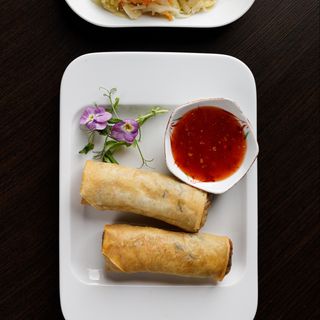 504. Sajgonki z kurczakiem 2szt