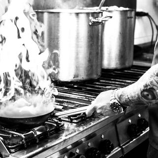 OBSMAŻANE PIEROGI Z KACZKĄ 