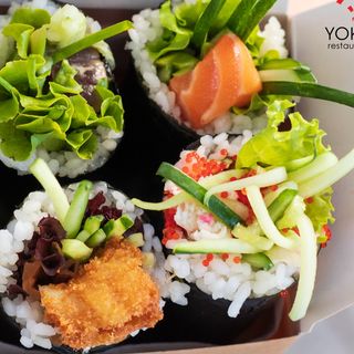 Handroll Karmazyn Tempura