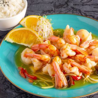 40. Krewetki Black Tiger po kantońsku w sosie