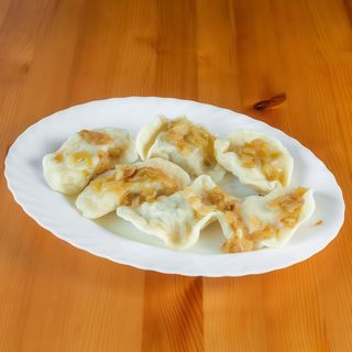 Pierogi z kapustą i grzybami 6szt