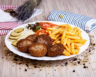 Yemy danie z falafelem (standard)