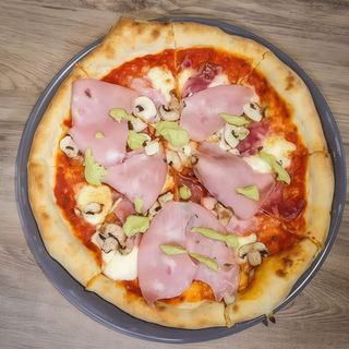 Pizza Capriciosa 
