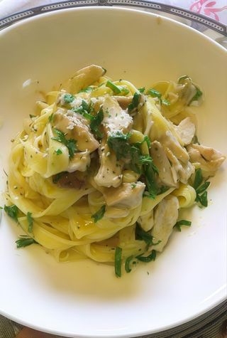 Spaghetti con Pollo Porcini 