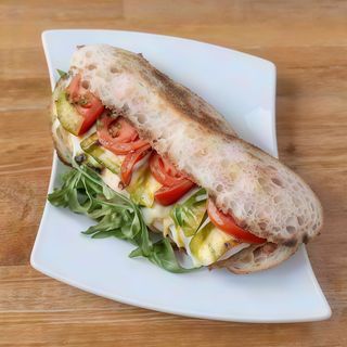 PANINO CAPRESE CON CARNE