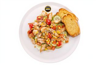 Sałatka z kurczakiem