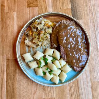 Bitka wołowa w sosie własnym