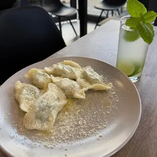 Pierogi ze szpinakiem 250g