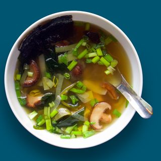 Zupa miso (vegan)