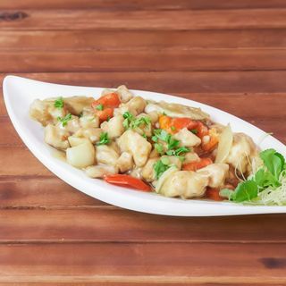 Kurczak z cebulką w curry 