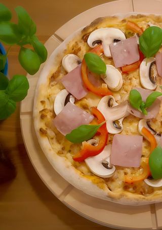 Pizza Capricciosa - średnia 30 cm