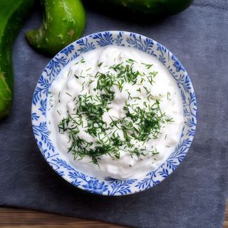 Sos tzatziki