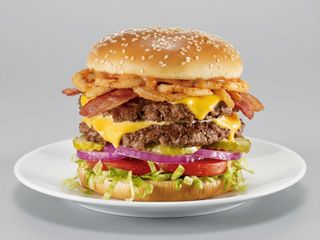 Cheesburger king size,bułka mega, 2 x mięso,ser ,pomidor,ogórek,sałata,sos