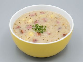 Zupa żurek z wkładką