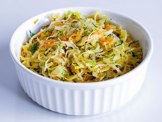 Surówka z kapusty kiszonej