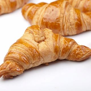 Rogal z nadzieniem czekoladowo orzechowym 45 g