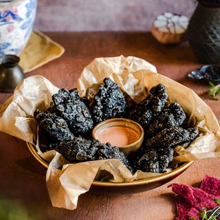 Z czarnej głębi  (9 szt.)/ 360 g