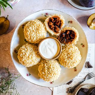 Knedle ze śliwkami 400g