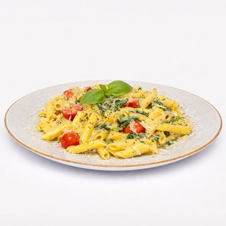 Penne ze świeżym szpinakiem