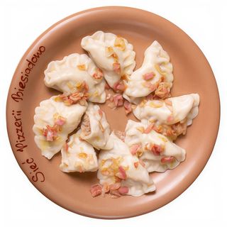 Pierogi z mięsem 8 szt.