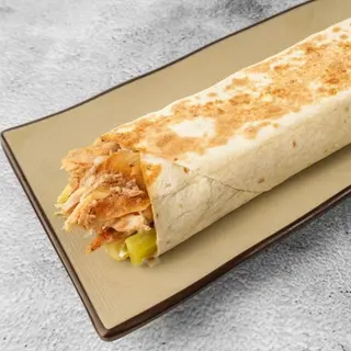Kebab w cieście gigant mieso i frytki ( XXL )