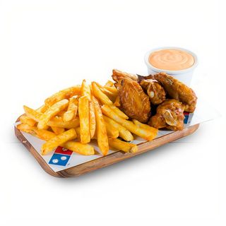 Wings Box z frytkami i sosem 1000 wysp