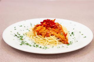 Spaghetti z sosem weneckim 700g