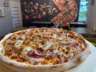 Pizza Mięsna	