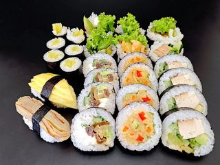 Zestaw na Dzień Kobiet Wege - 26 szt. Oferta ważna W dniach 06.03–08.03