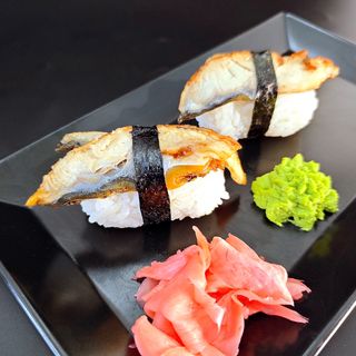 Nigiri Węgorz 2 szt