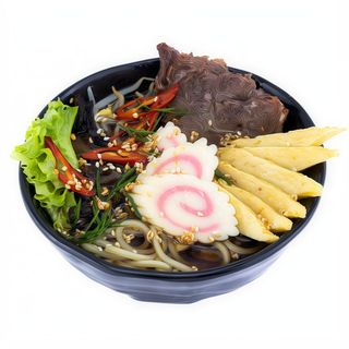 Ramen z wołowiną 500 g