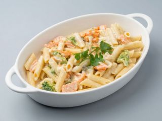 Penne z warzywami w sosie śmietanowym 380g