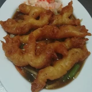 624 Smażona ryba z warzywami