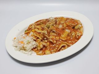 626 Wieprzowina z warzywami